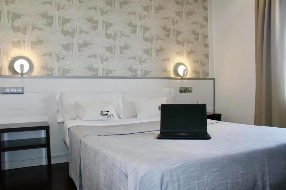 לה רודה Hotel El Sueno De Jemik מראה חיצוני תמונה