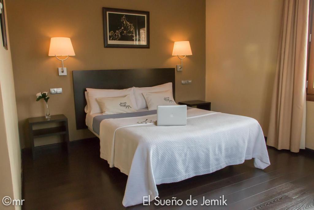 לה רודה Hotel El Sueno De Jemik חדר תמונה